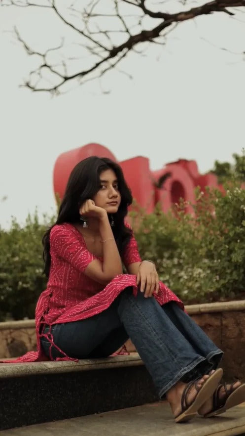 Fana- Cotton Bandhani slit cut kurti