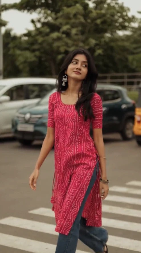 Fana- Cotton Bandhani slit cut kurti