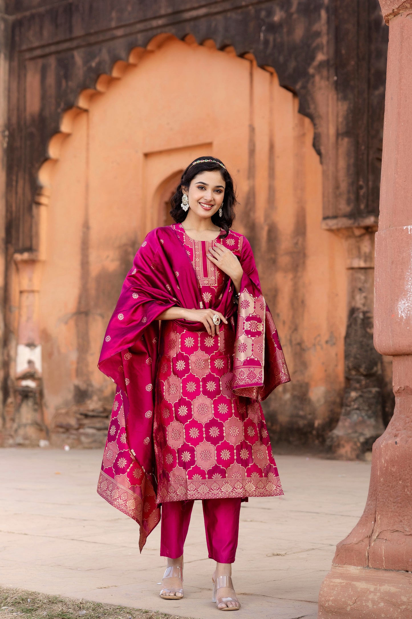 CHEERY PINK COLOURED TREDITIONAL WEAR KURTA SET