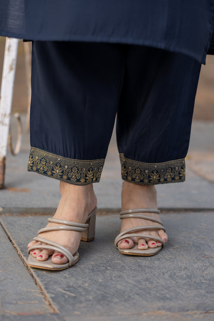 Blue Gottapati Work Silk Kurta Set