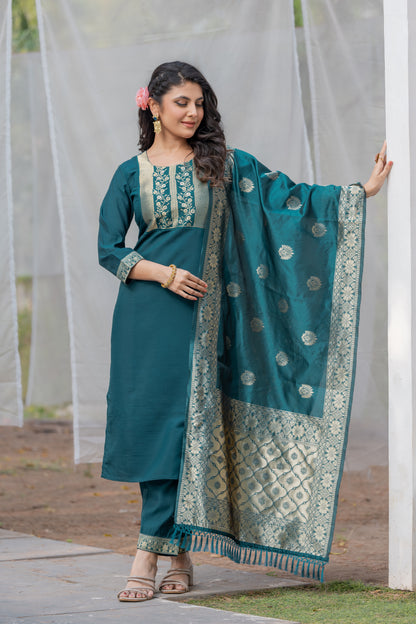 Women's Teal Rayon Slub Jacquard Straight Round Kurta Set
